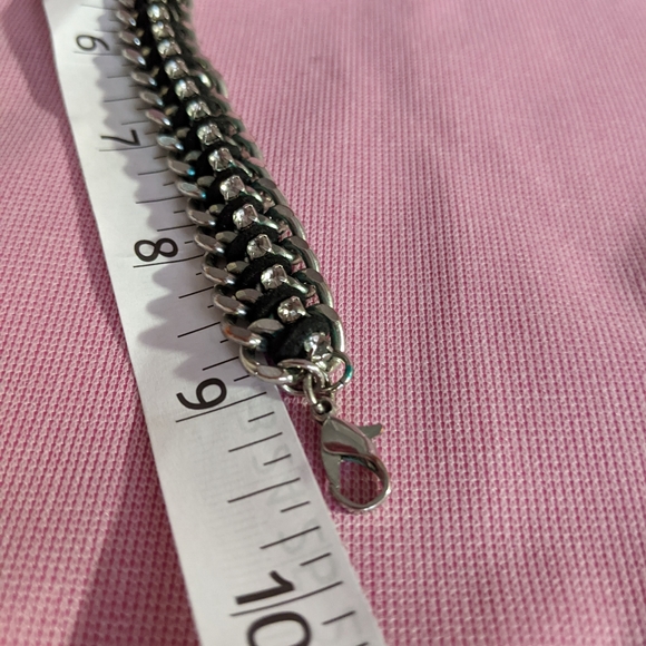 Box Chain Chocker - Picture 3 of 4